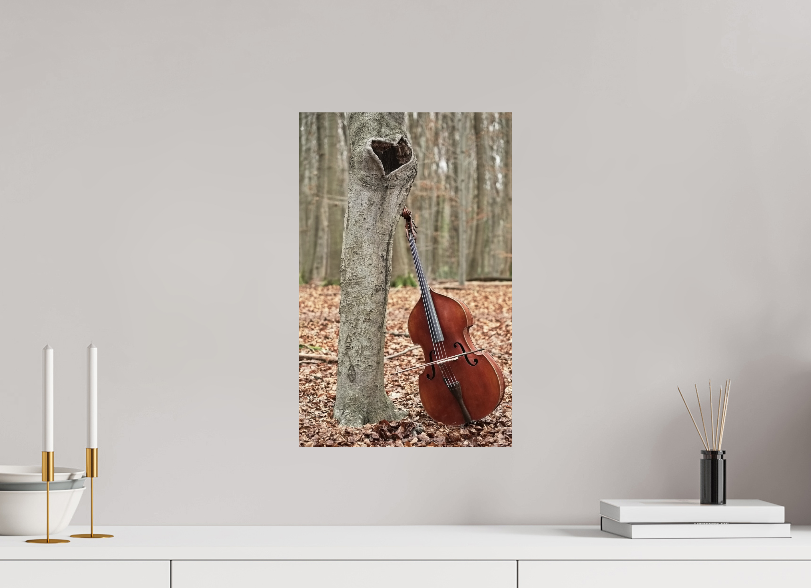 30 x 47,1 cm, Photo Print On Fuji Crystal DP II A double bass with heart.